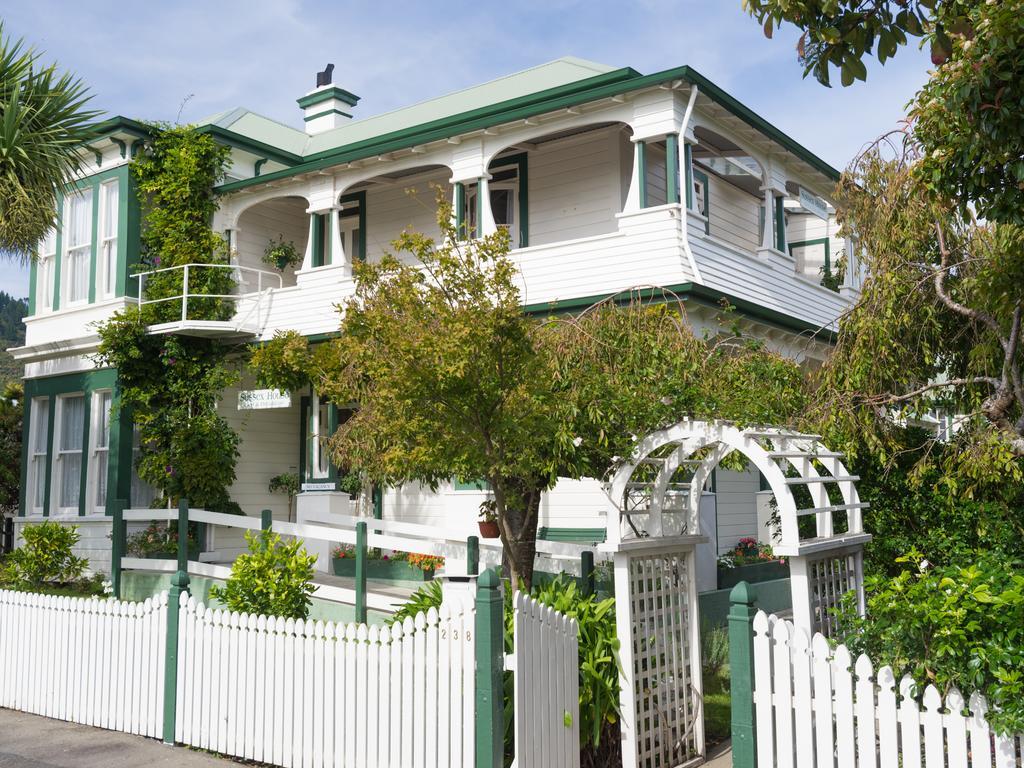 Sussex House Bed & Breakfast Bed & Breakfast Nelson Exterior photo